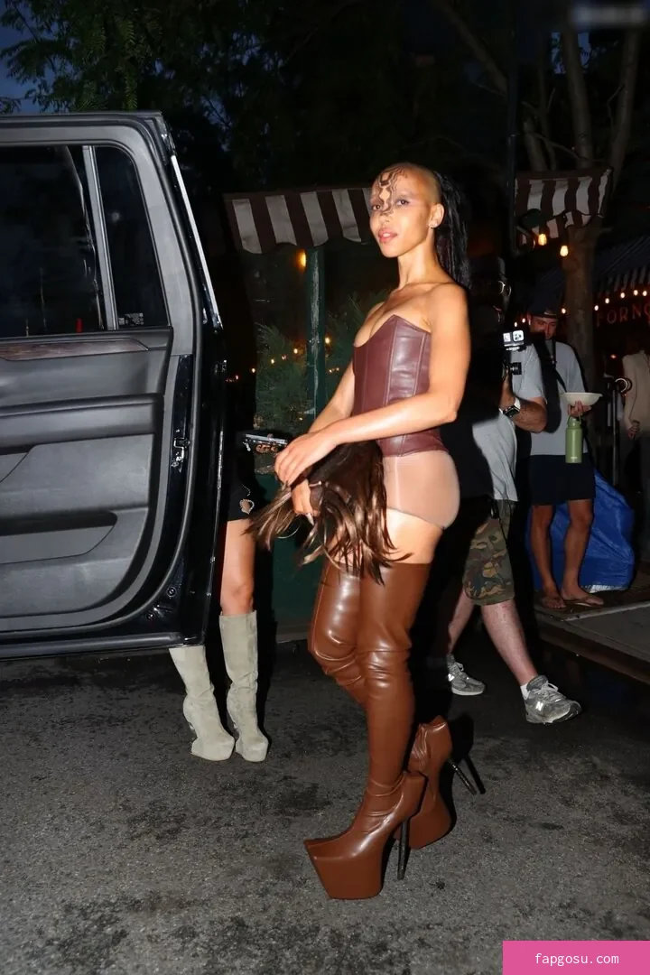 FKA Twigs - Photo #188