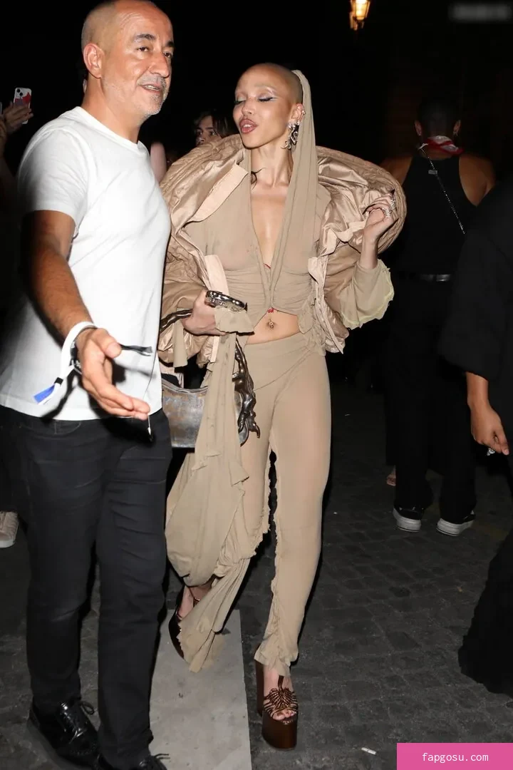 FKA Twigs - Photo #192