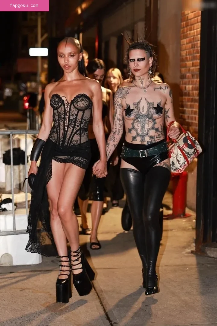 FKA Twigs - Photo #286