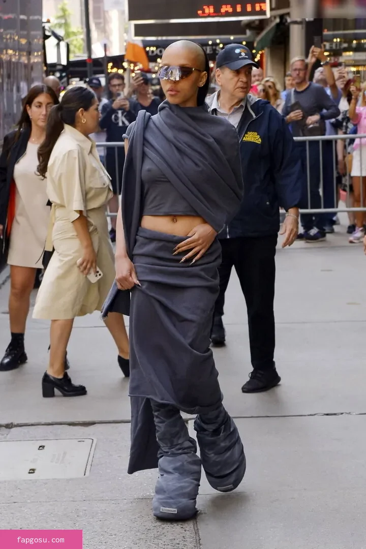 FKA Twigs - Photo #301