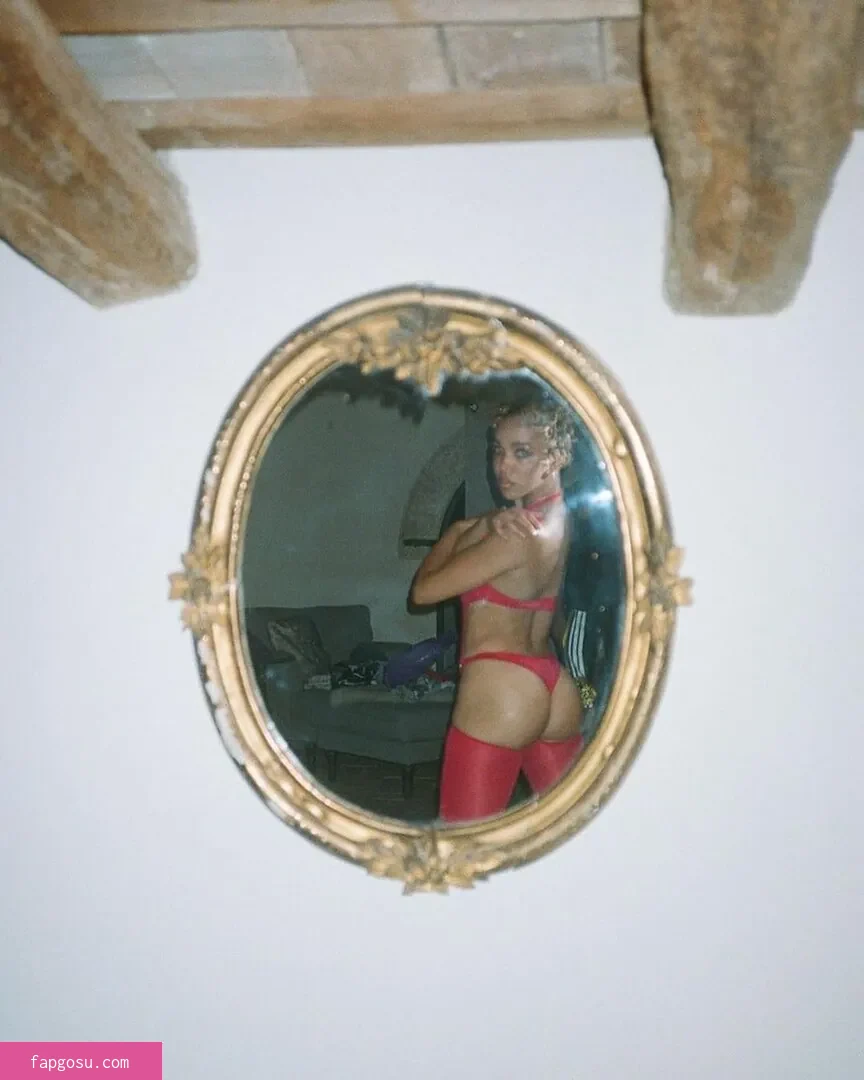 FKA Twigs - Photo #9