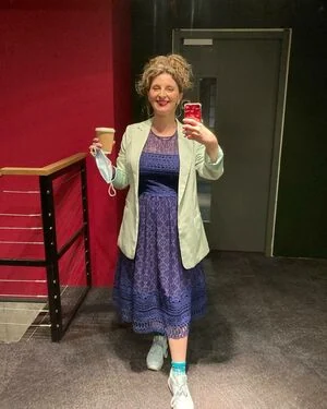 Felicity Ward content