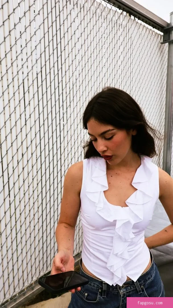 Gracie Abrams