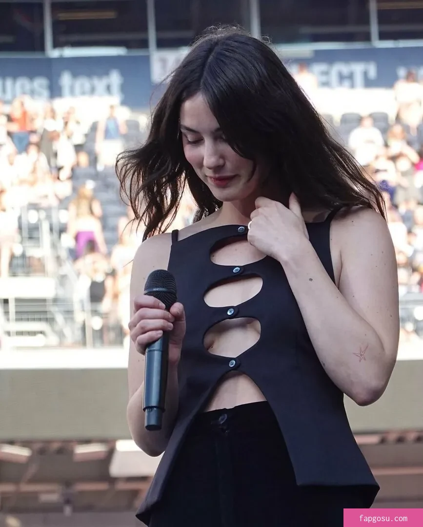 Gracie Abrams