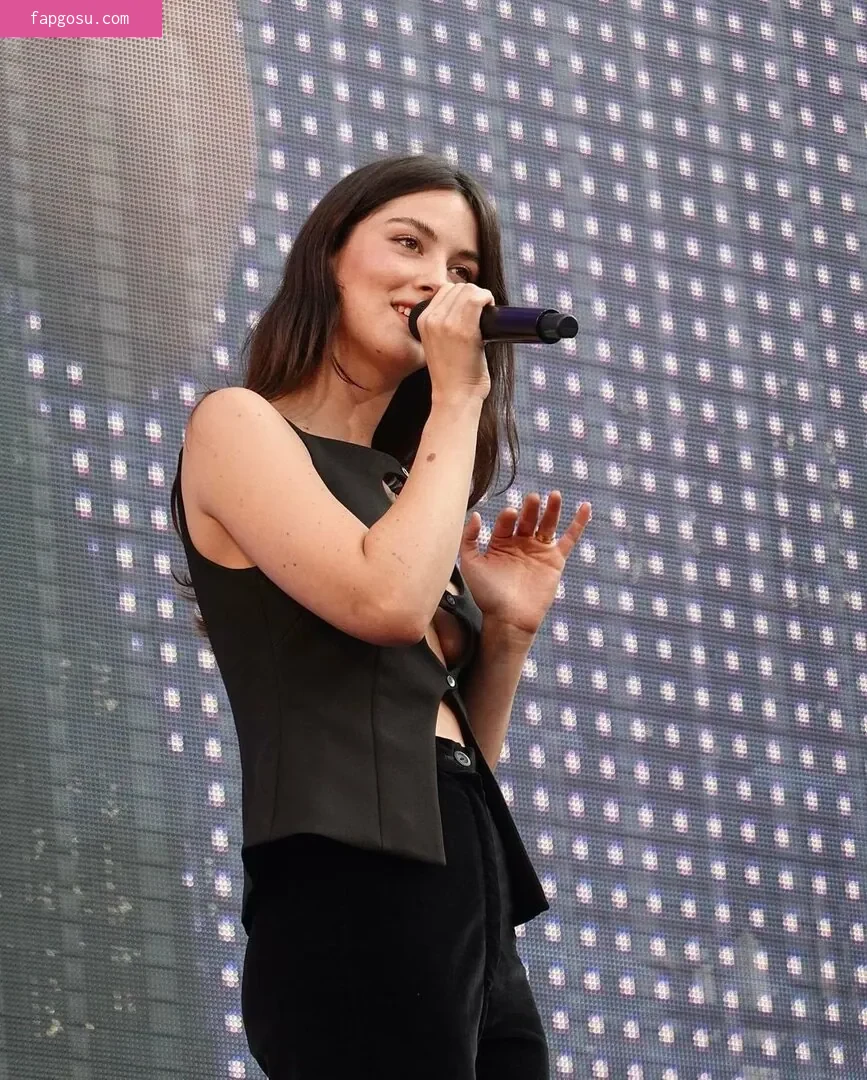 Gracie Abrams