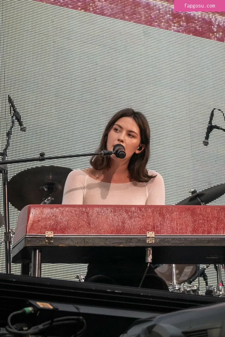 Gracie Abrams