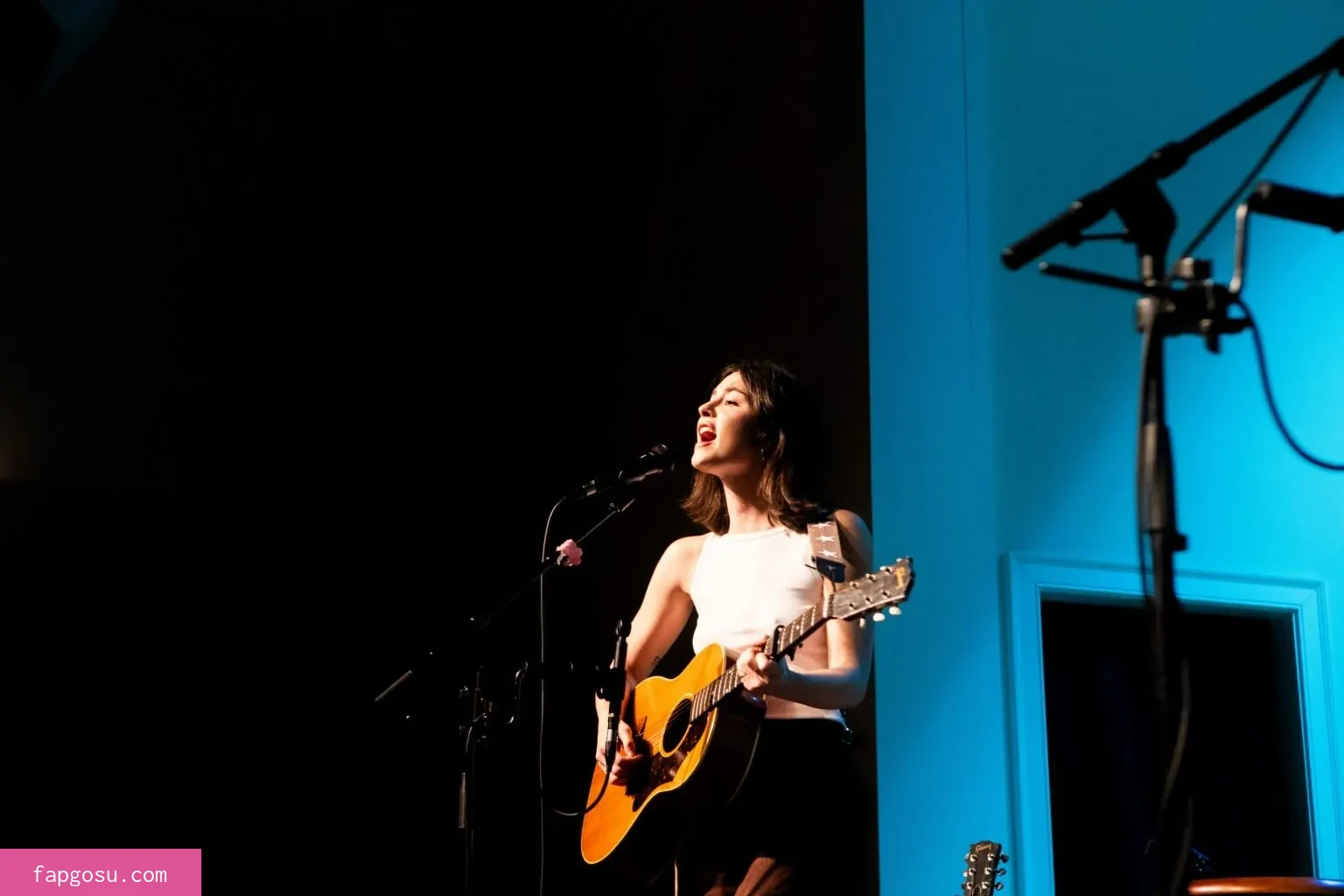 Gracie Abrams