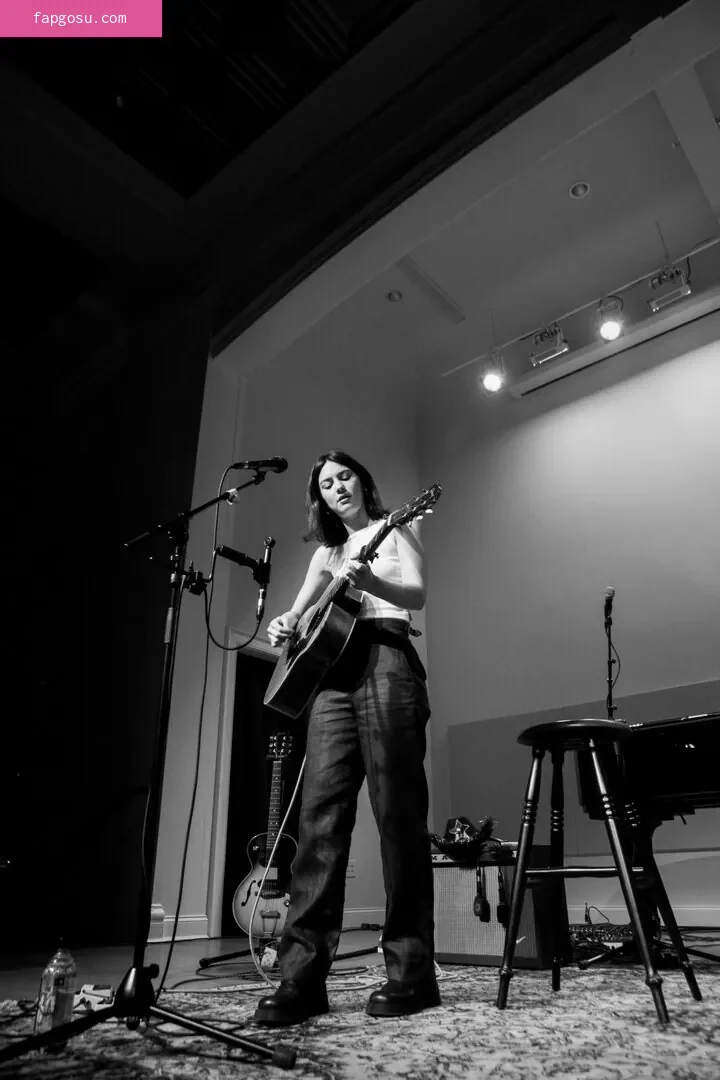 Gracie Abrams