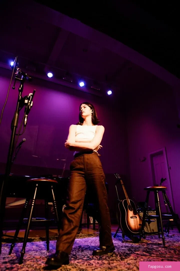 Gracie Abrams
