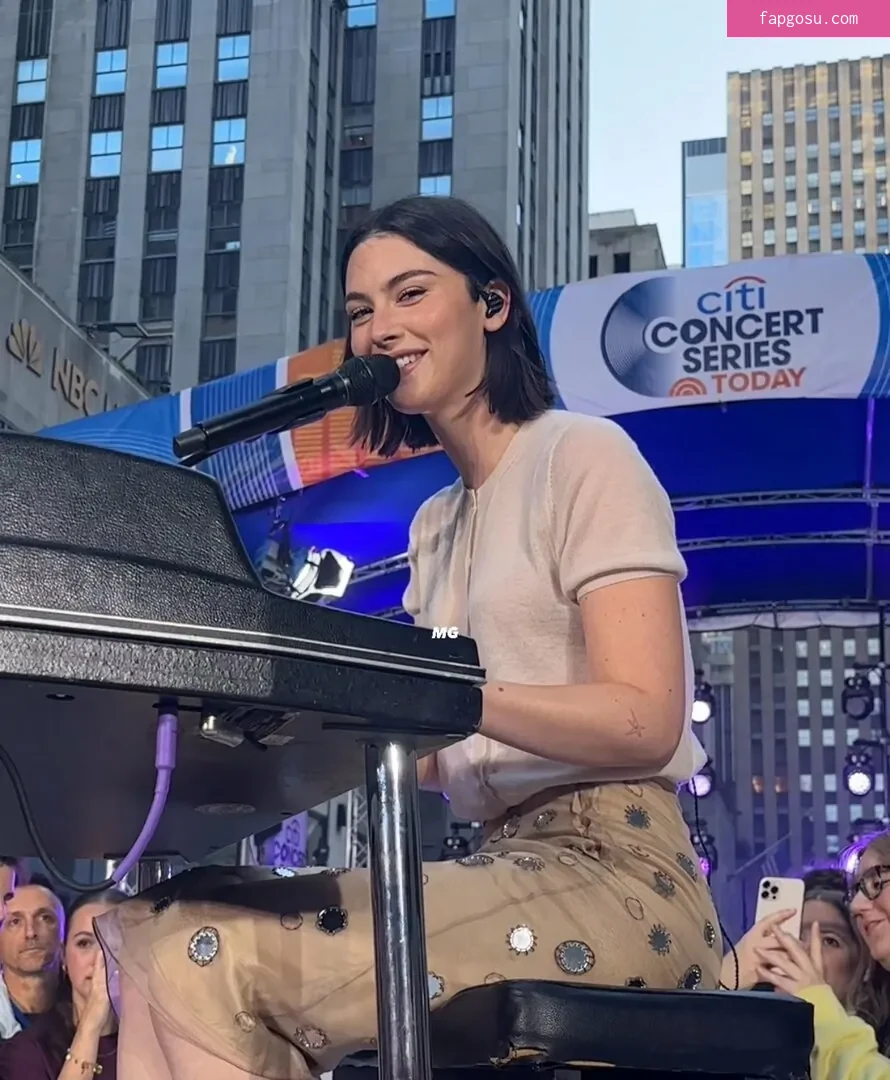 Gracie Abrams