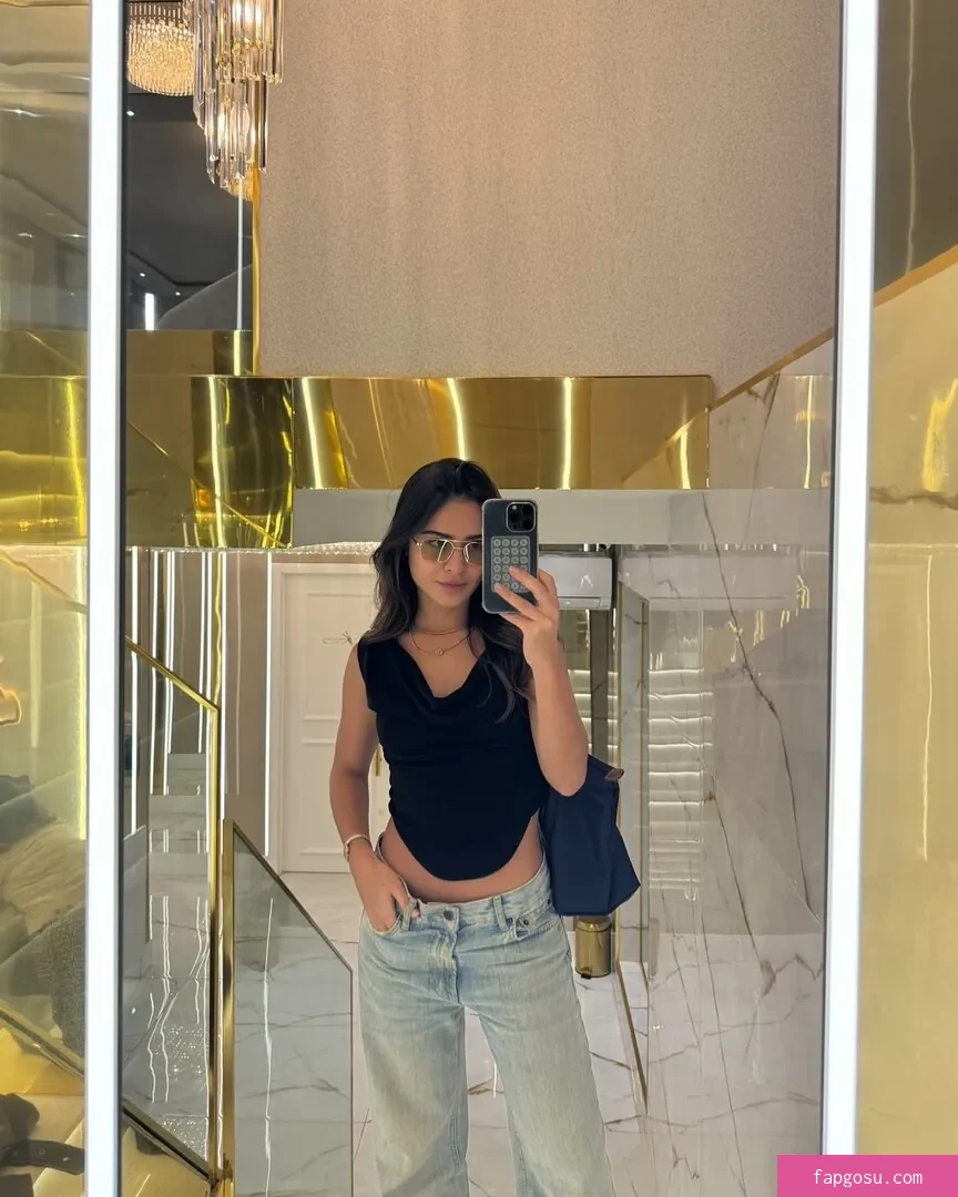 Giullia Buscacio