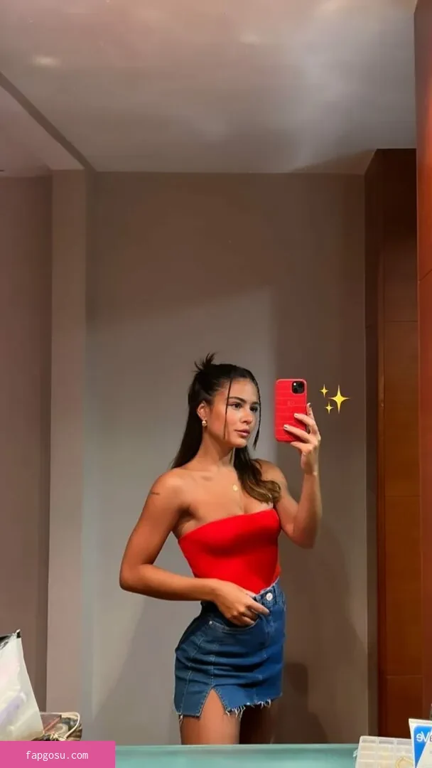 Giullia Buscacio