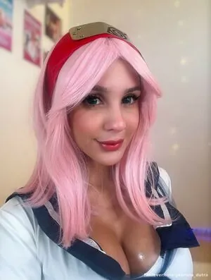 Gabriela Dutra content
