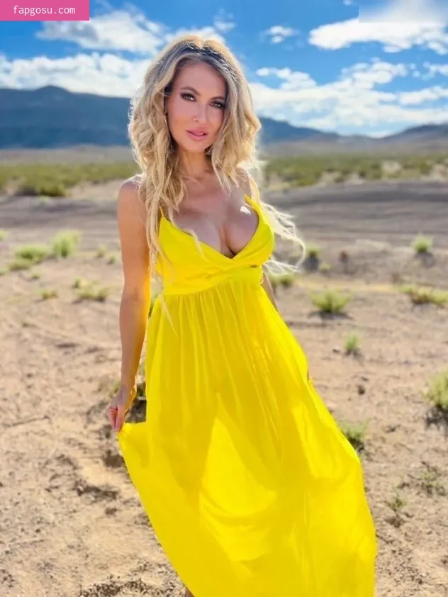 Gigi Dior