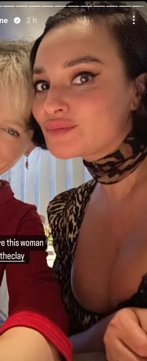 Gizzi Erskine