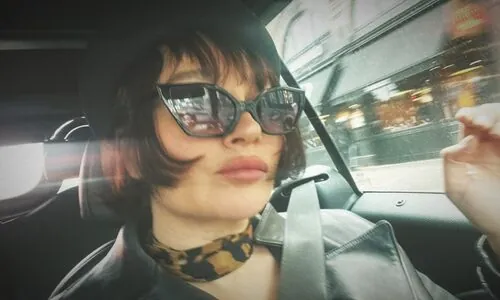 Gizzi Erskine