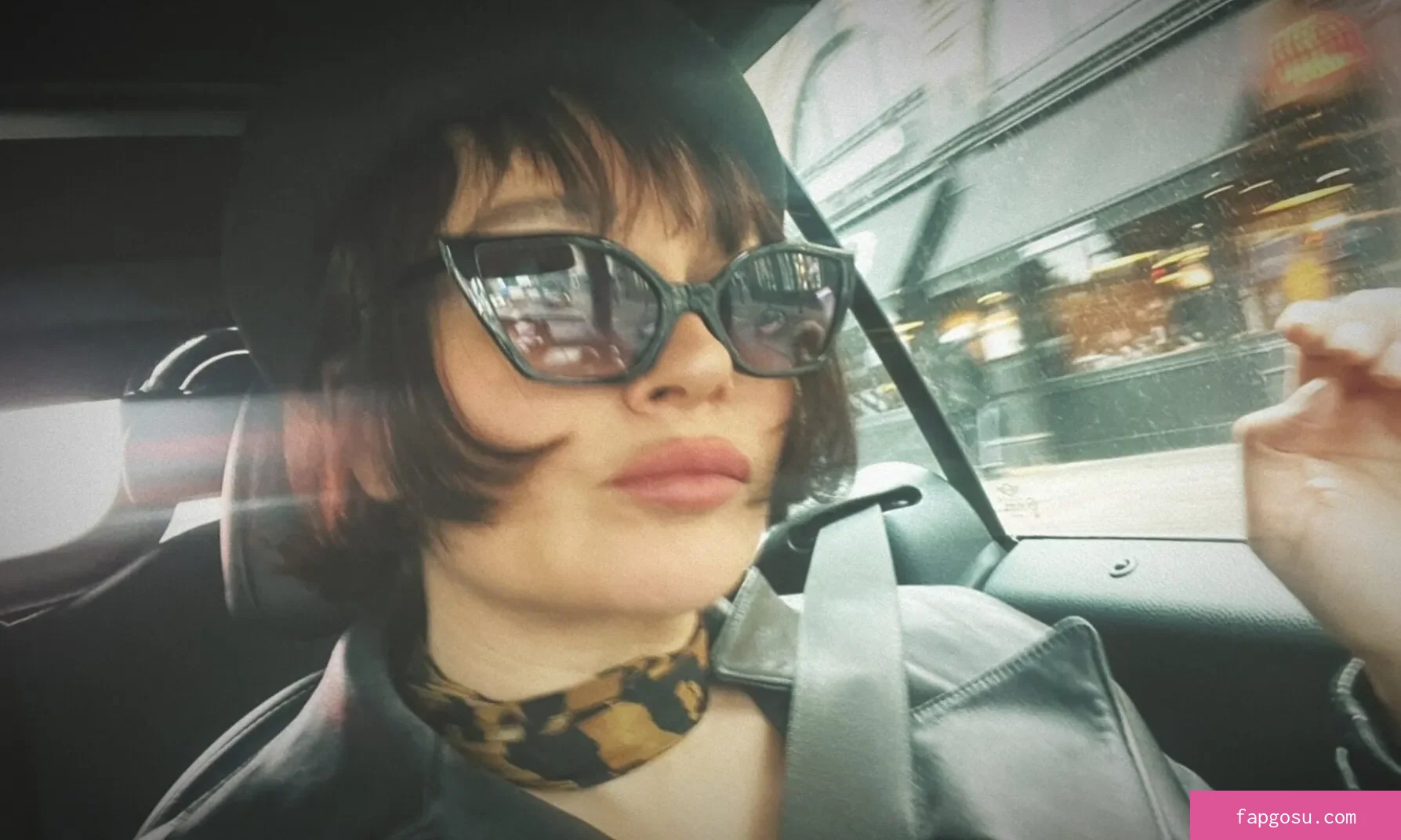 Gizzi Erskine - Photo #149