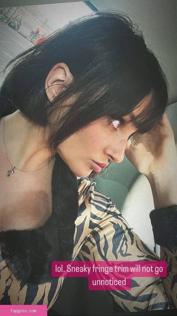 Gizzi Erskine - Photo #160