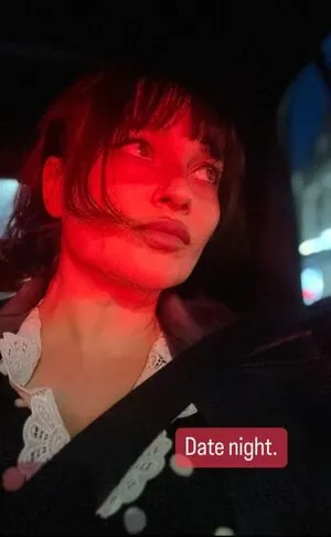 Gizzi Erskine