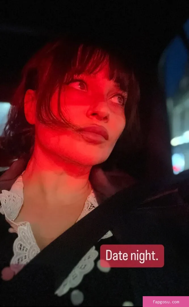 Gizzi Erskine - Photo #166