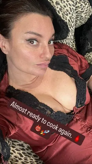 Gizzi Erskine