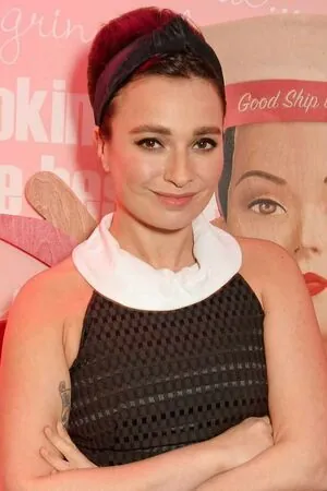 Gizzi Erskine