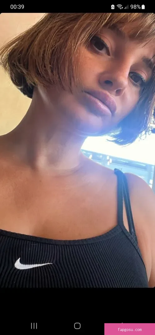 Gizzi Erskine - Photo #83