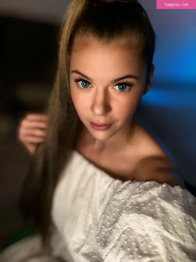 girl__fighter