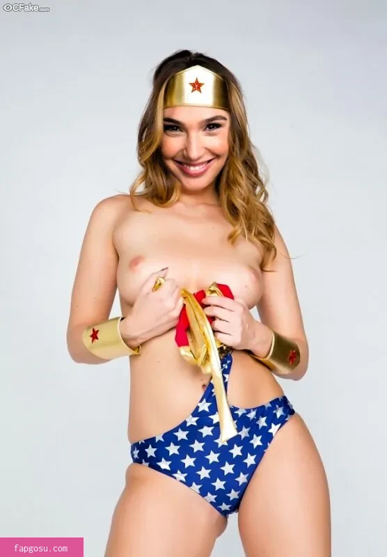 gal_gadot - Photo #2568