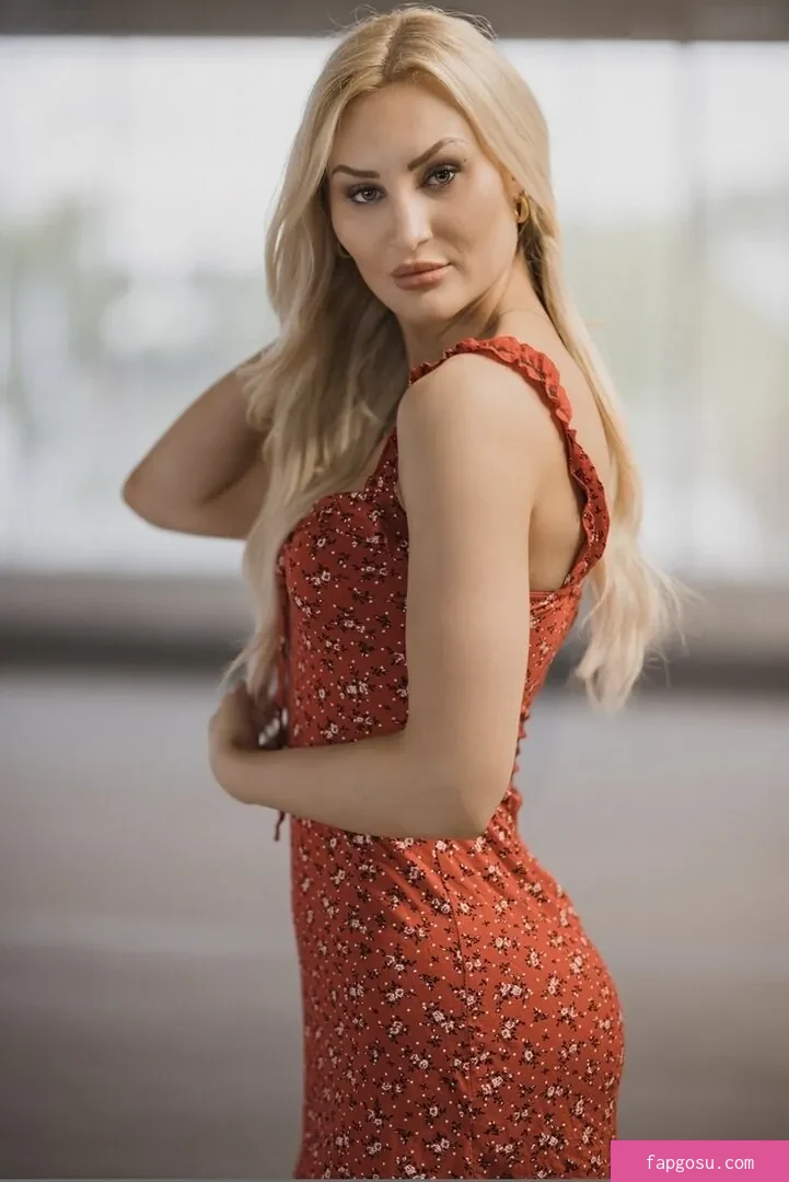 Giulie Hope Santana