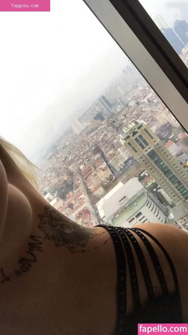 Giulie Hope Santana