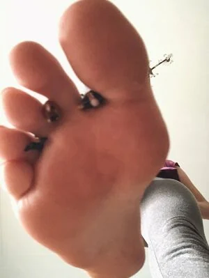 giantesselixs content