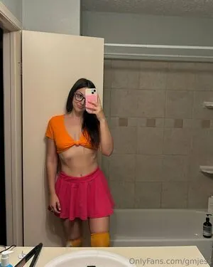 gmjess / jesscavari content