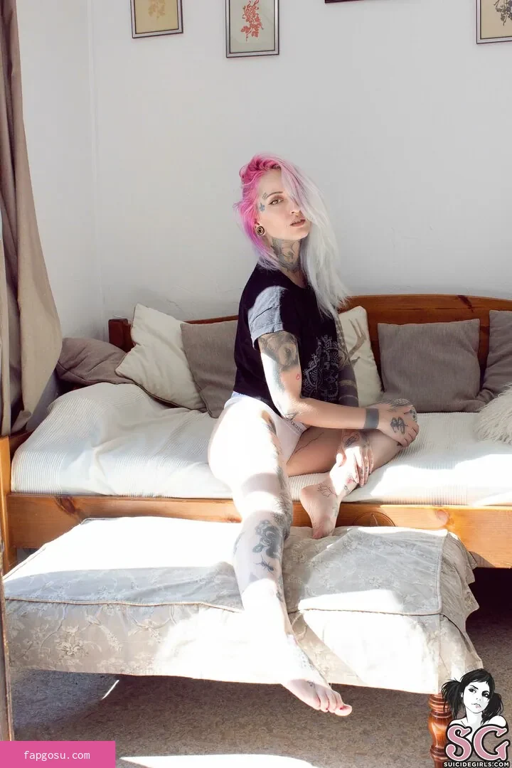 gladycesuicide