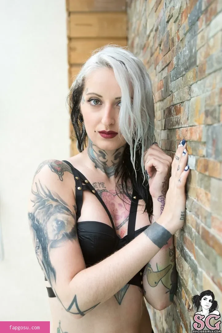 gladycesuicide