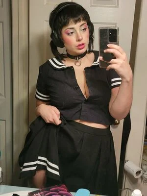 GlitchBun content
