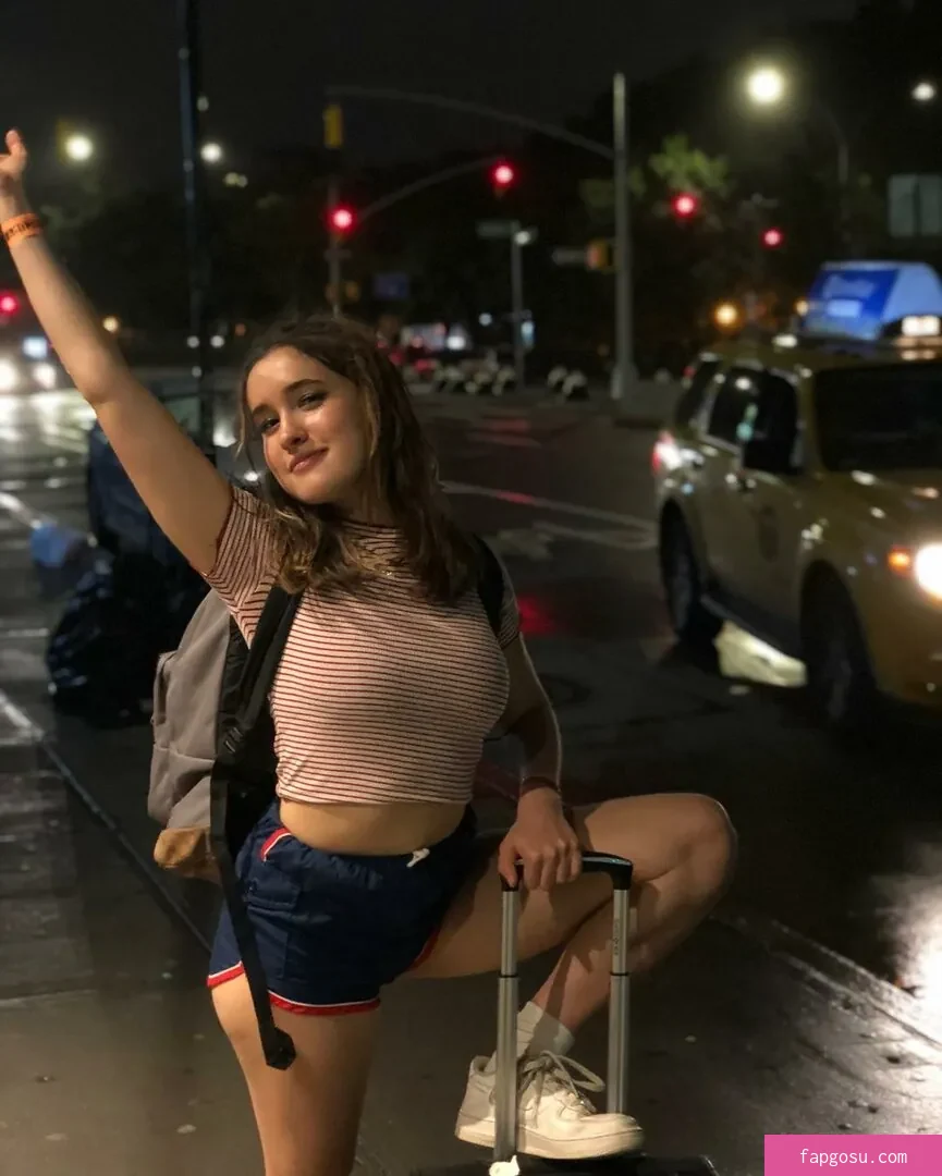 Gracie Lawrence
