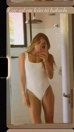 Grazi Massafera content