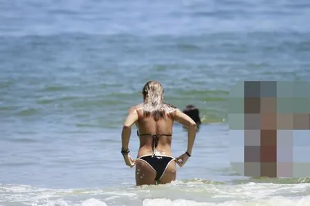 Grazi Massafera content