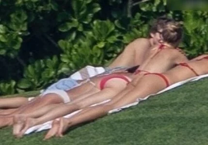 Gwyneth Paltrow content