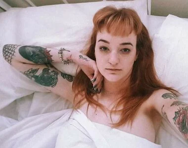 Goth Queen content
