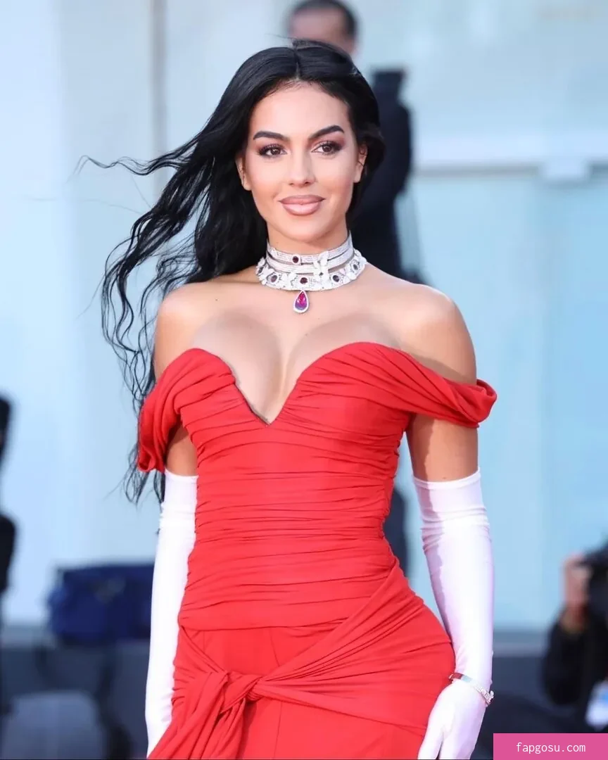 Georgina Rodriguez Hernández