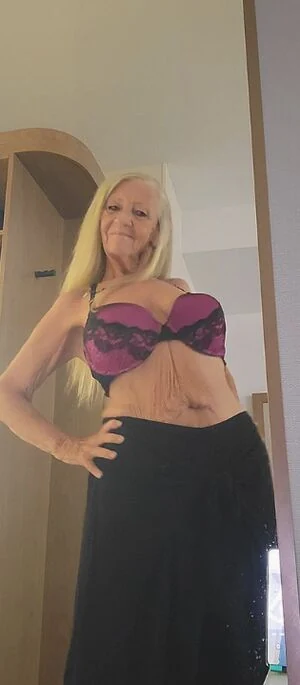 grannyfuxalot content