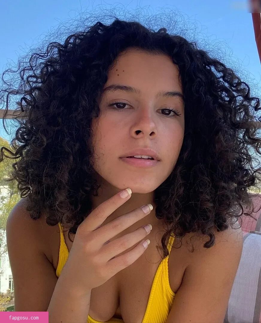 Gabriella Saraivah