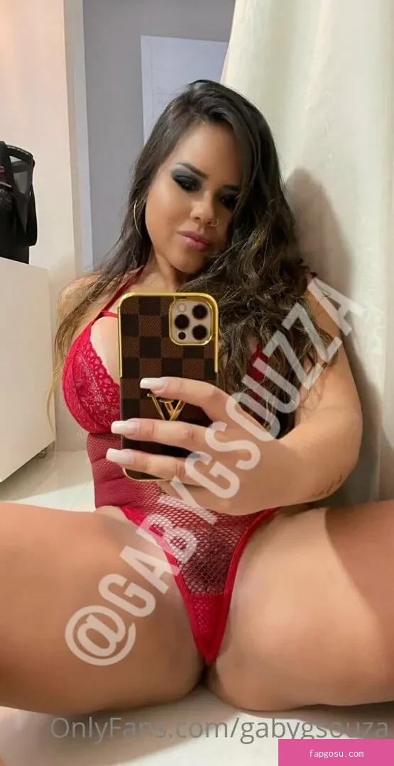 Gaby Souza
