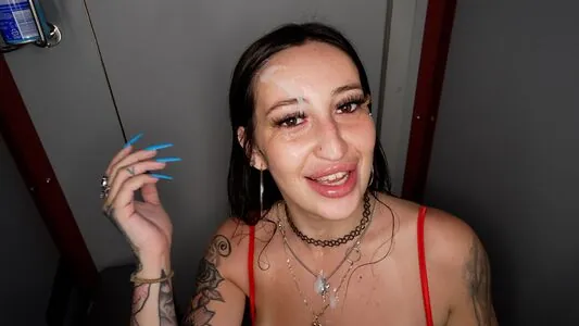 Gloryhole Swallow