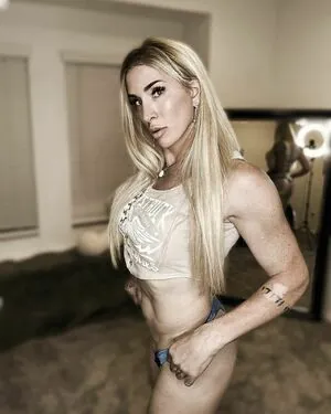 Gabbi Tuft content