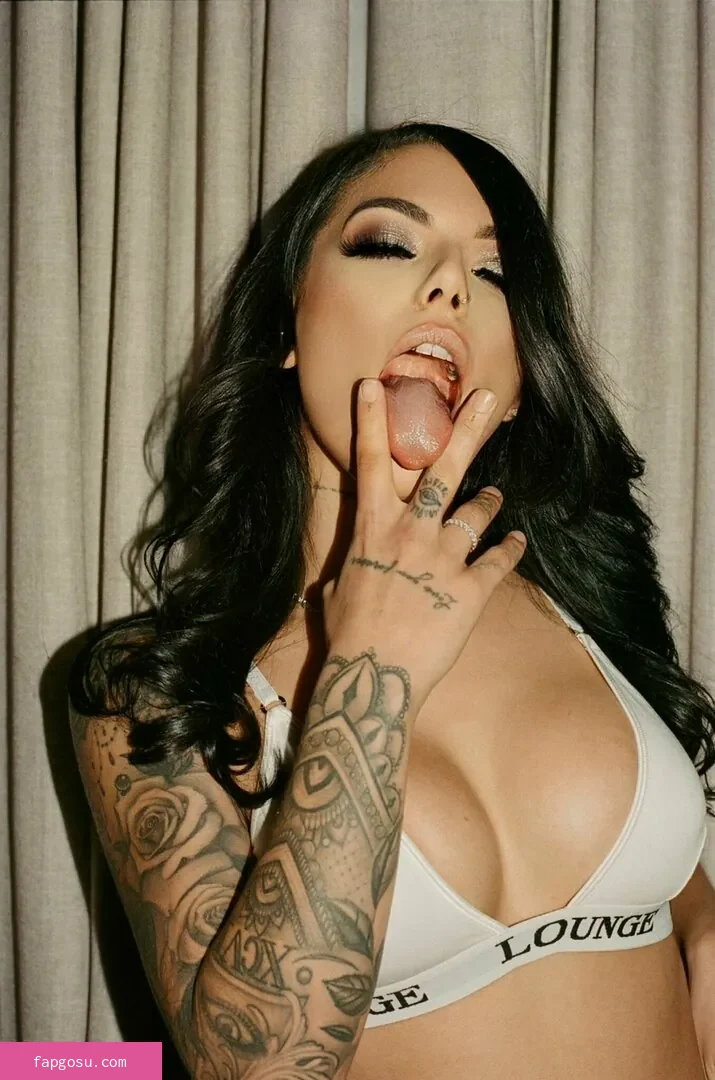 Gina Valentina