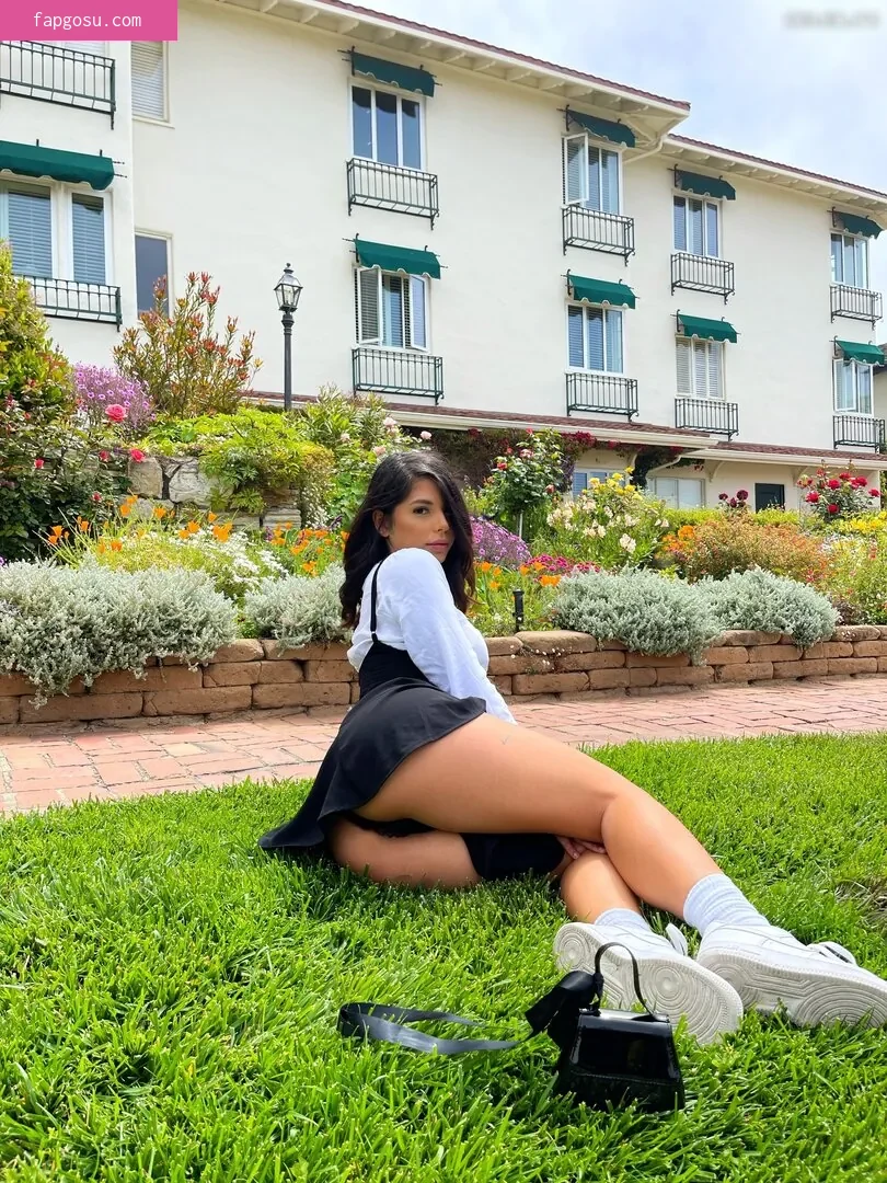 Gina Valentina