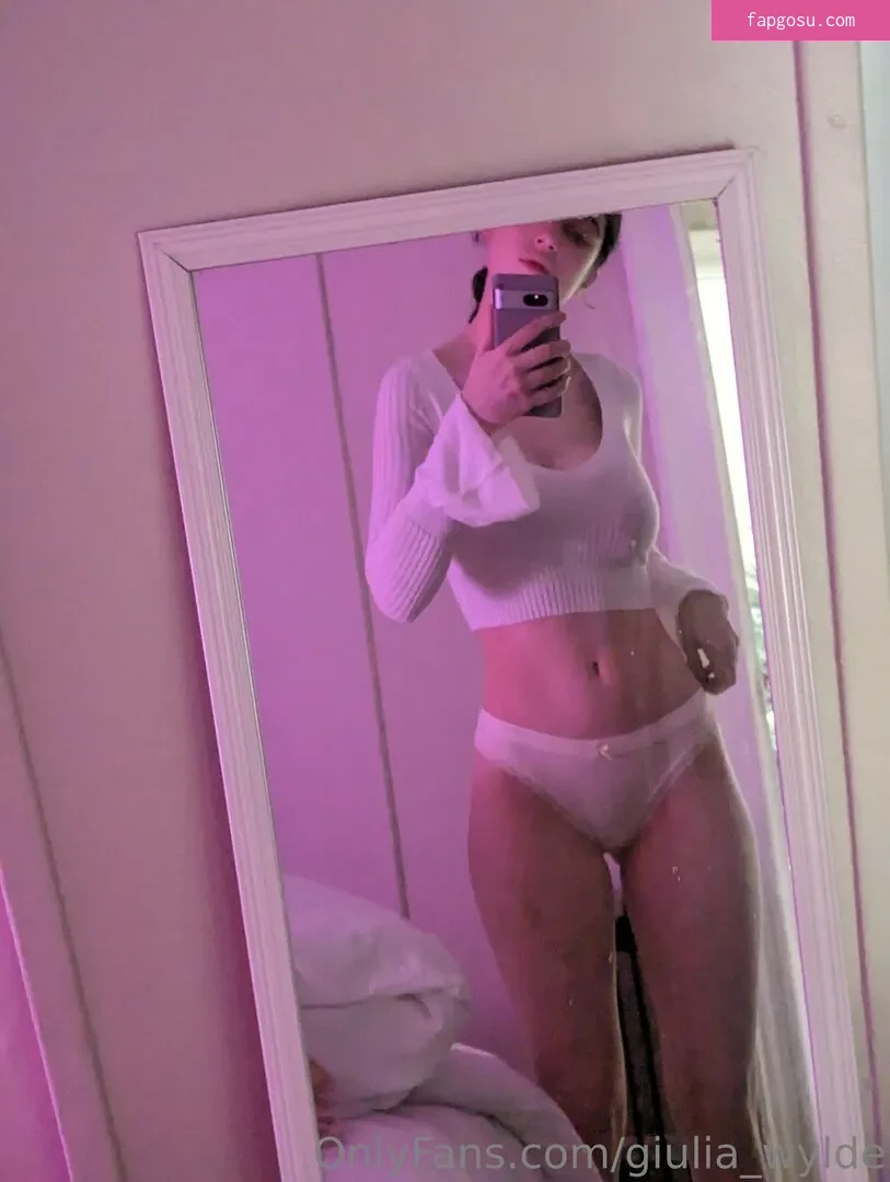 Giulia Wylde